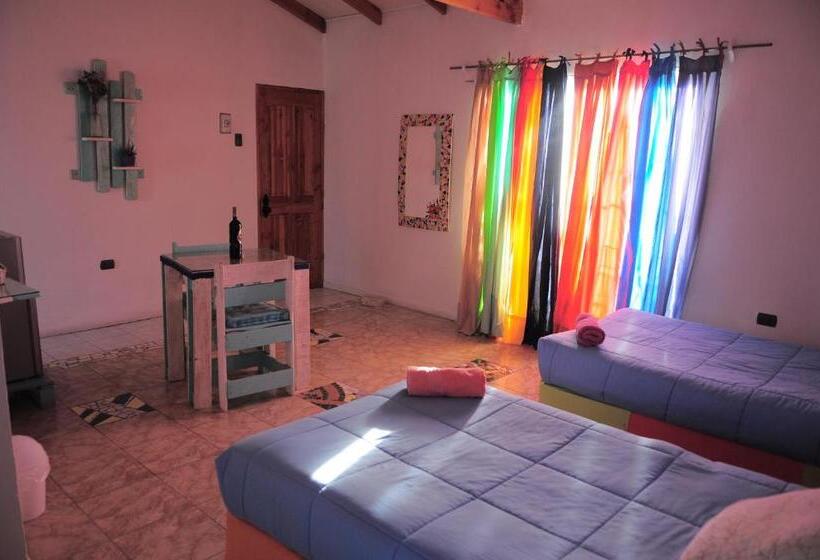 بنسيون Estudio Los Mosaicos