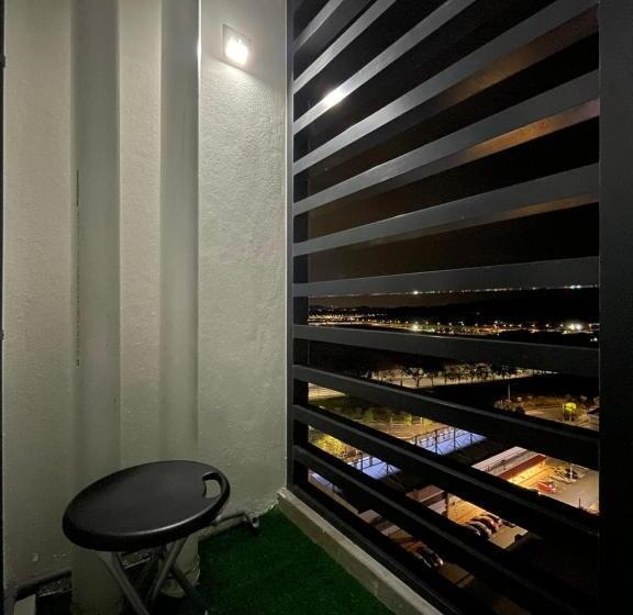 膳宿费 Jugi Suite @ Horizon Sepang Klia