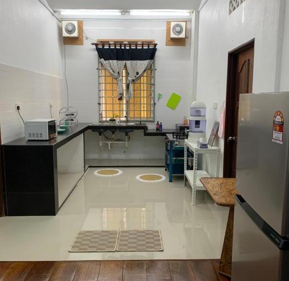 بنسيون La Wood Homestay