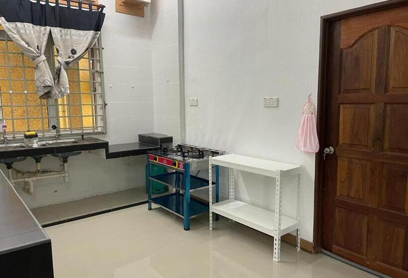 펜션 La Wood Homestay