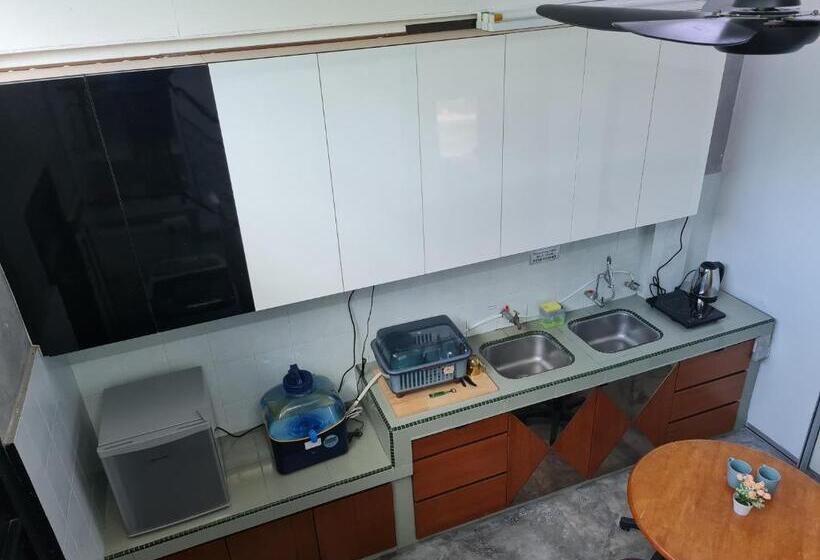 膳宿费 Lot 85 Seremban Town New Cozy Homestay Lobak