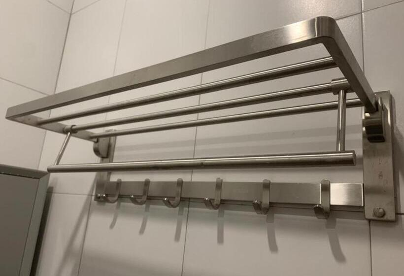 بنسيون Newly Renovated  Bukit Mertajam