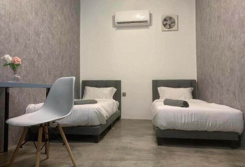 بنسيون Newly Renovated  Bukit Mertajam