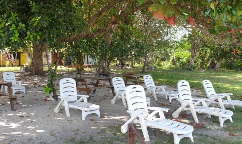 פנסיון Private Beach House With Sunset View @ Kuala Penyu Sabah