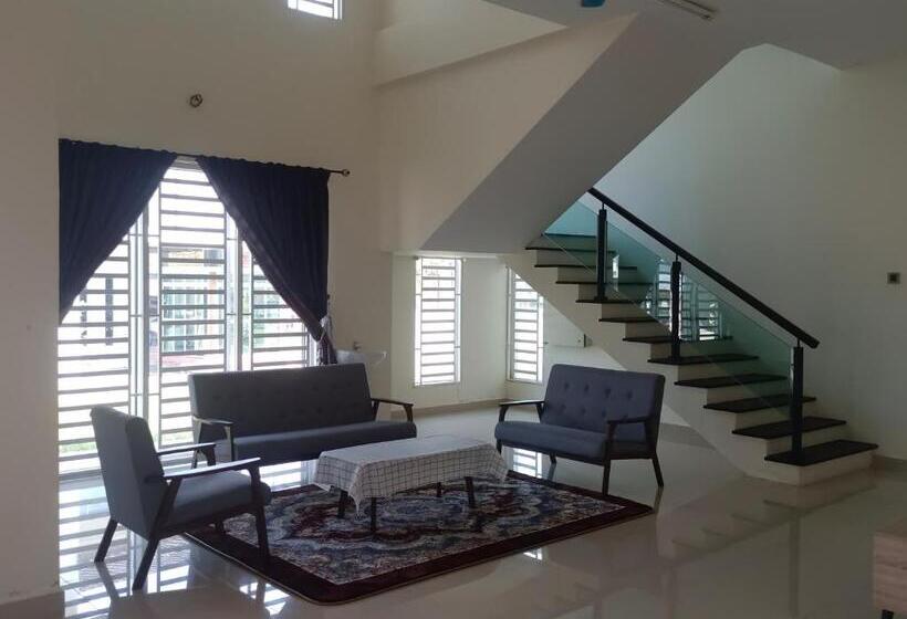 ペンション Pro Qaseh Room Stay , Darulaman Lake Home