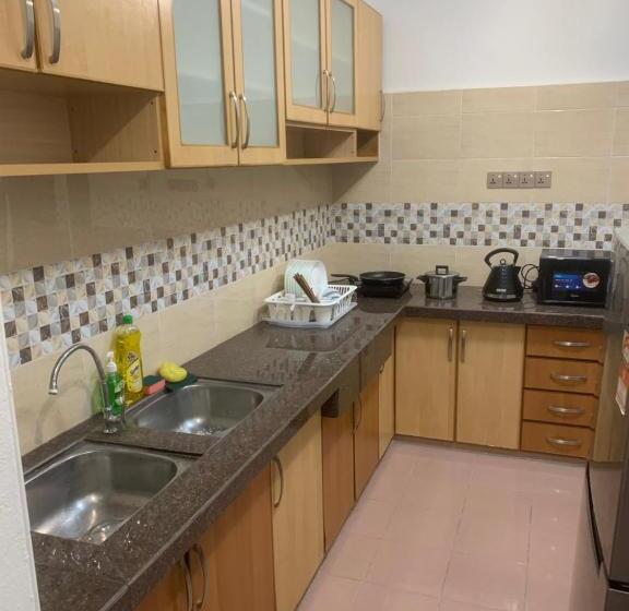 膳宿费 Queen Room Semi Attached Bathroom Bukit Mertajam Alma Impian