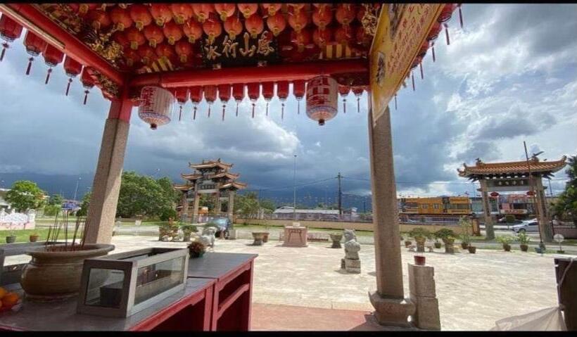 Пансион Raintown Inn Taiping