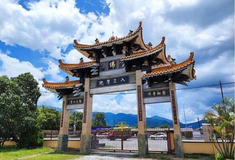 Пансион Raintown Inn Taiping