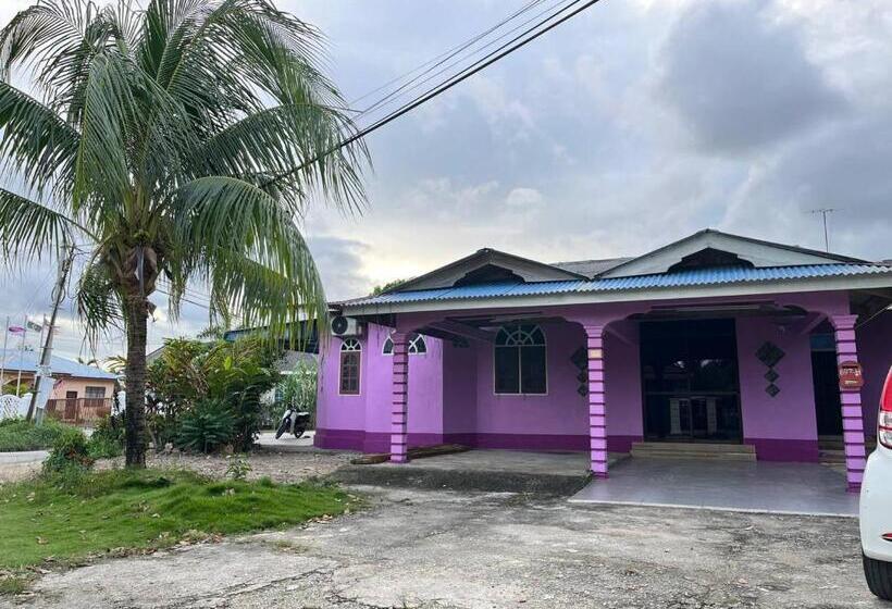 펜션 Roomstay Budget Kuala Terengganu Desa Chendering Private Bathroom