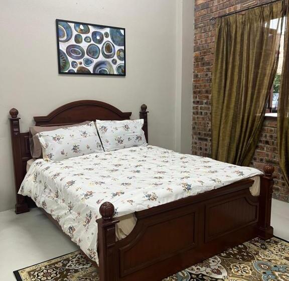 פנסיון Rumah Changgong Studio