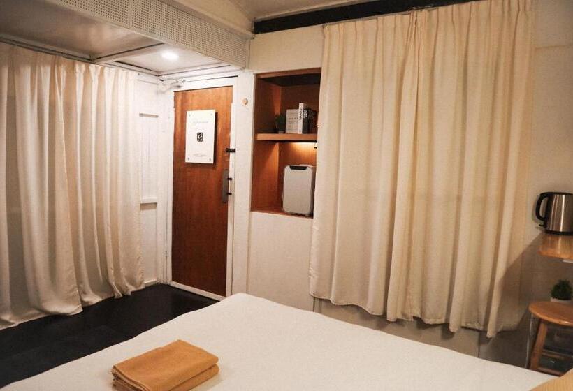 פנסיון Rumapoko Guesthouse