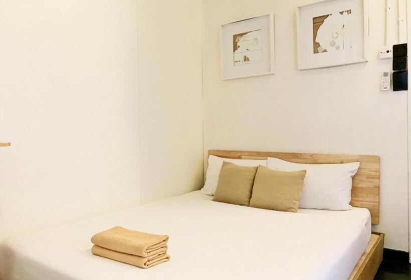 פנסיון Rumapoko Guesthouse