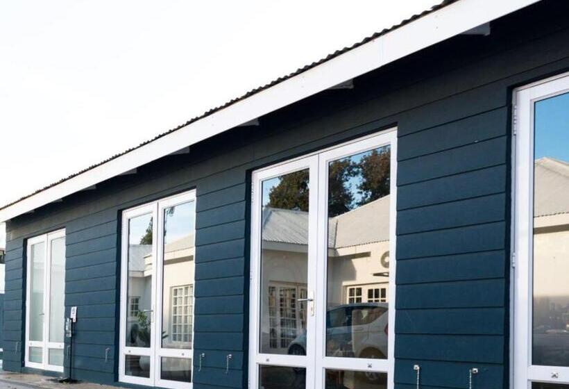 פנסיון Serenity Living