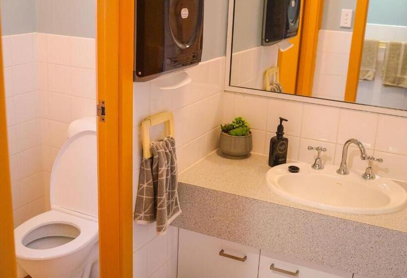 پانسیون The Edge Guest Rooms