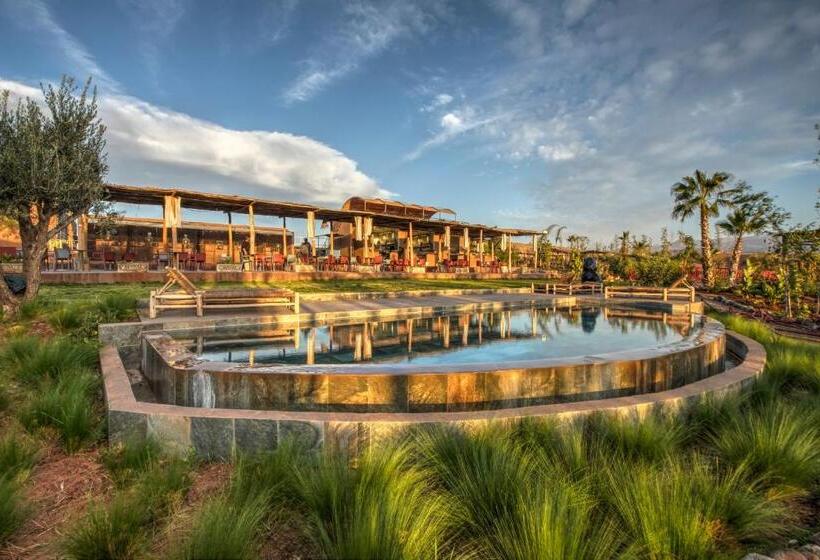 پانسیون The Ranch Resort