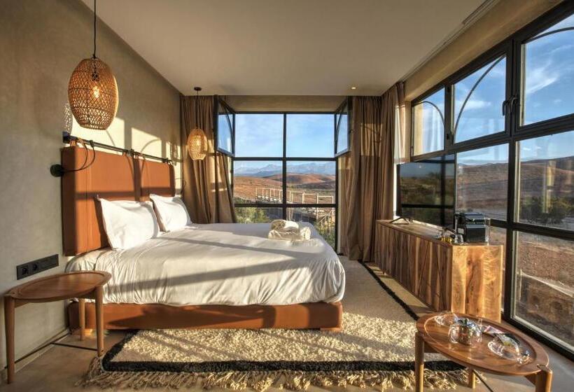 پانسیون The Ranch Resort