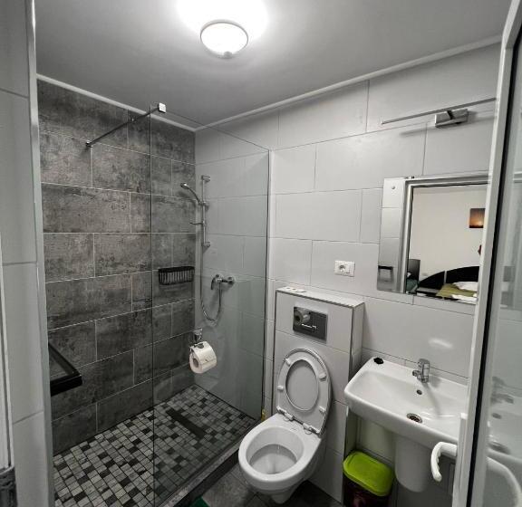 膳宿费 Vila Iris Mamaia Nord