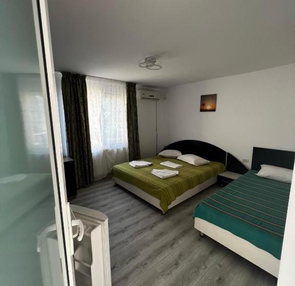 膳宿费 Vila Iris Mamaia Nord