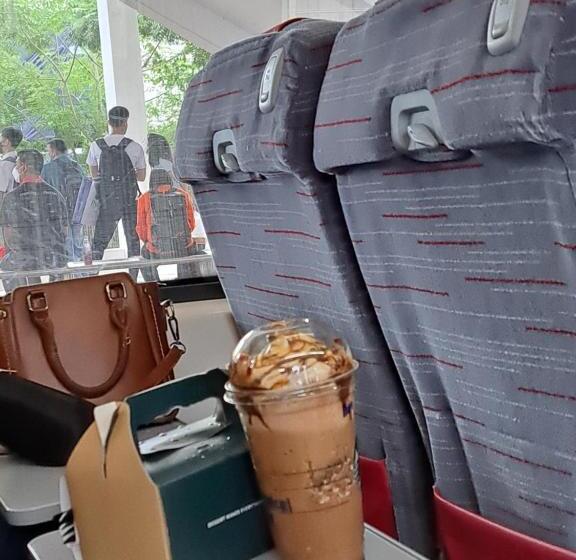 膳宿费 Woodsbury Suites Ikea House Butterworth Penang