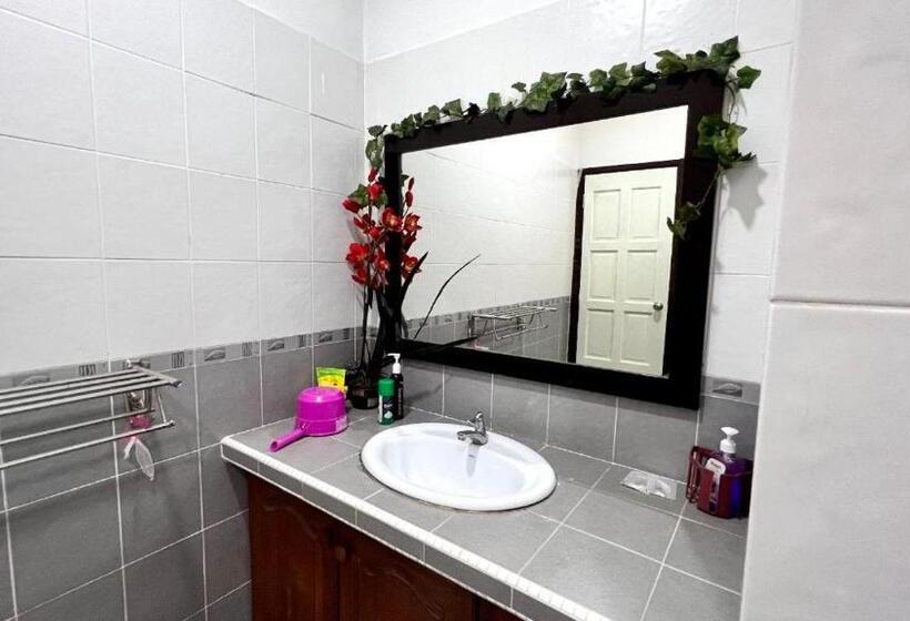 بنسيون Yb Guest House 4 Bilik 5 Katil