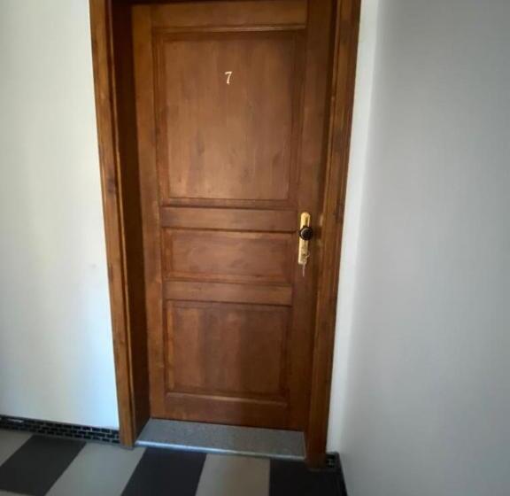 Пансион Zimmervermietung Abir