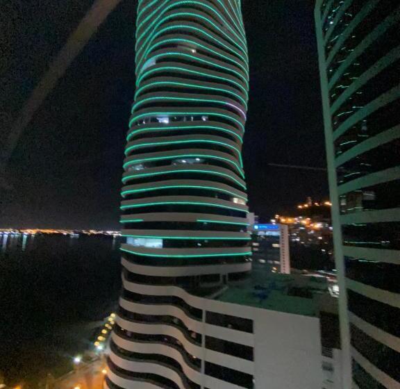 Puerto Santa Ana, Torres Bellini, 3 Camas, Vista Al The Point Y Rio