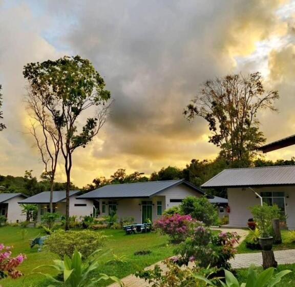 منتجع D View Holiday Homes