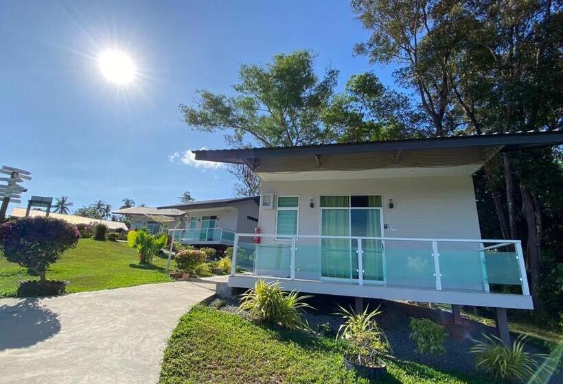 استراحتگاه D View Holiday Homes