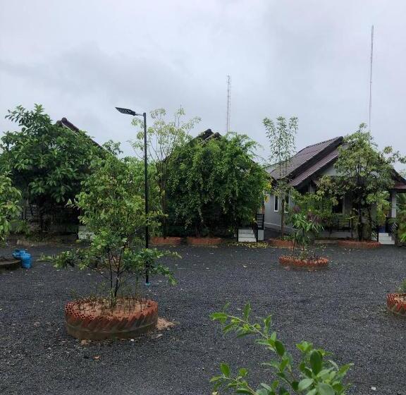 渡假胜地  Treuy Koh Bungalow