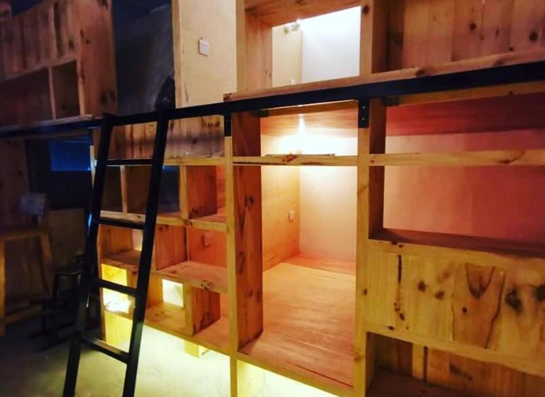 Route Five Hostel Dorm Kuala Selangor