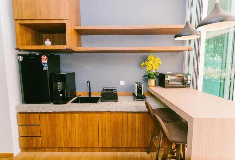 Royale Riviera Resort Private Pool Villas