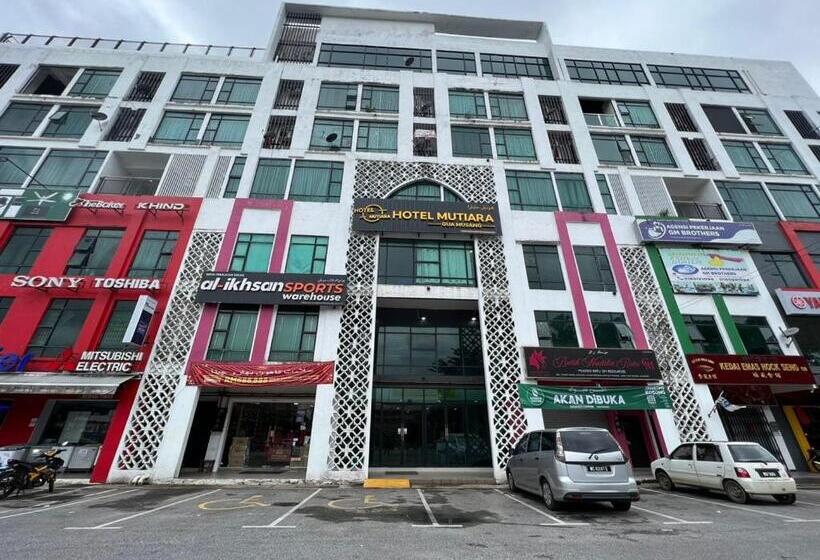 Samsara Studio Apartment With Pool