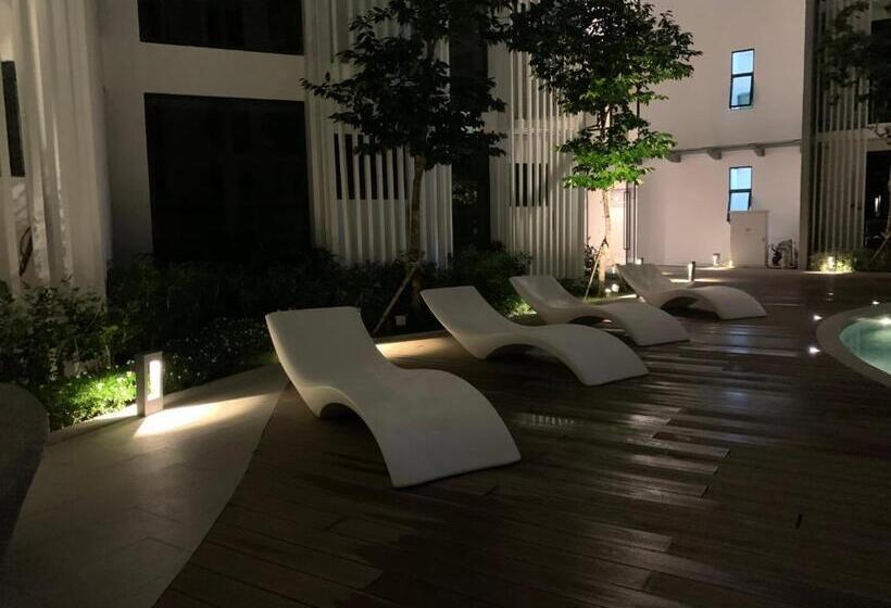 Seaview Bliss Studio By Tropical Elegance