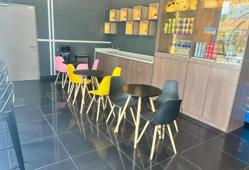 Smile Hotel Klang Bukit Tinggi