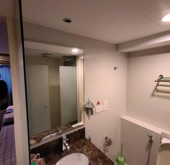 Stay In Kay Kay Hotel Suite At South China Sea Place Suite