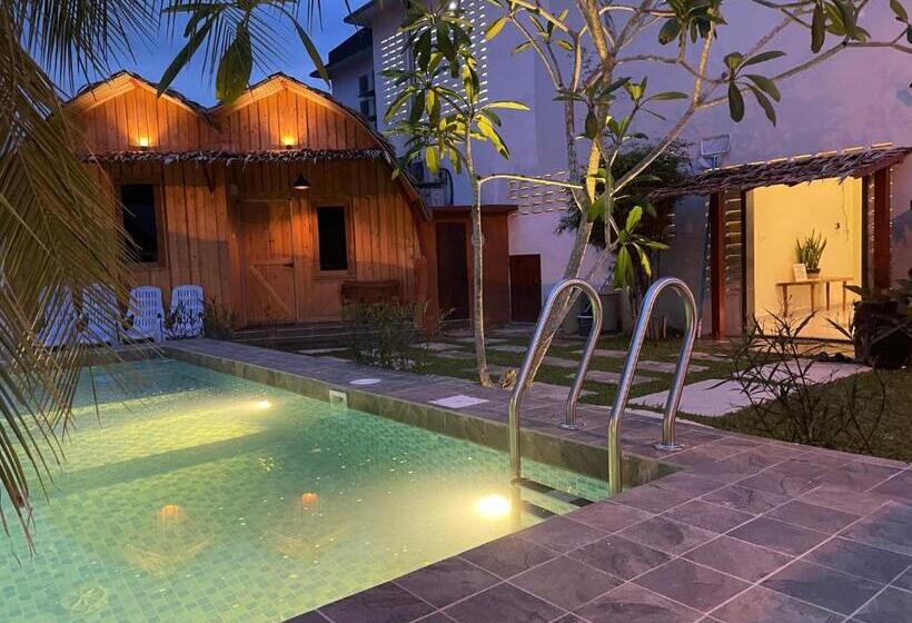 Villa Motel Mas Guesthouse