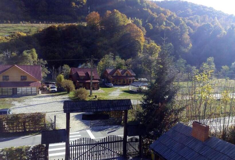 הוסטל Complex Turistic Nora Rau Sadului