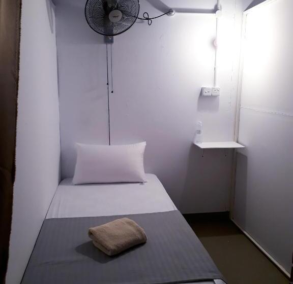 فندق صغير Dorm Master