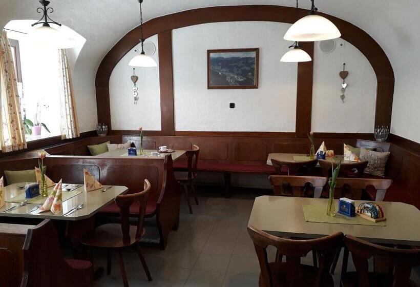 הוסטל Gasthof Pension Sandwirt