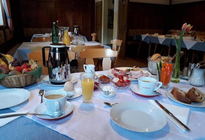 הוסטל Gasthof Pension Sandwirt