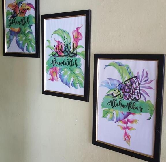 הוסטל Ilhamku Inn