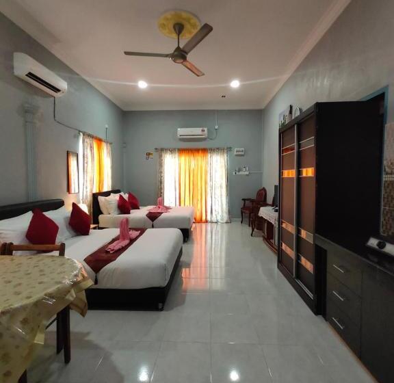 فندق صغير Ku S Roomstay