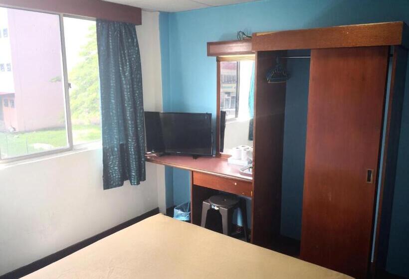 فندق صغير Seri Kota Satu