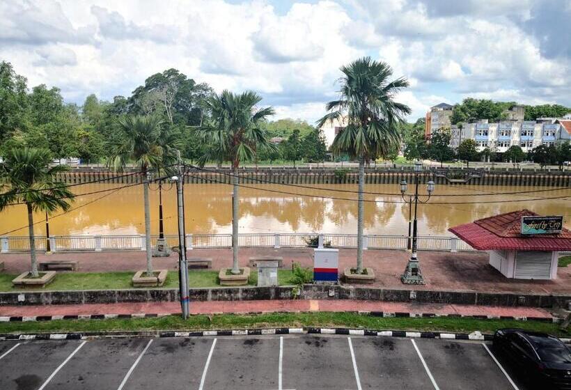 فندق صغير Seri Kota Satu