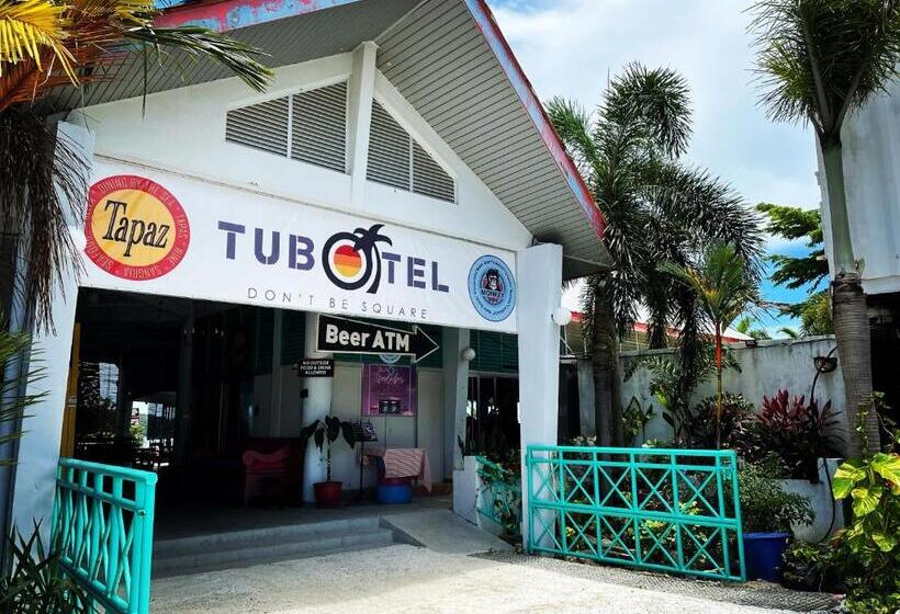هاستل Tubotel