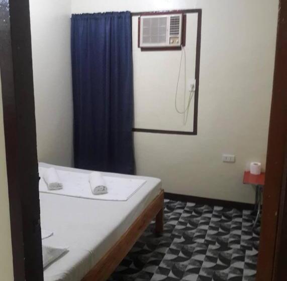 호스텔 Villa Travellers House