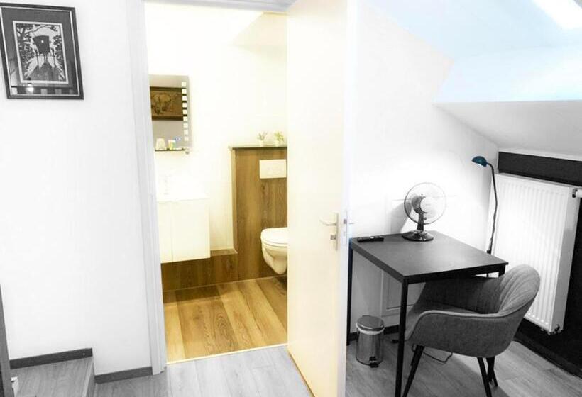 B&b En Vakantiewoningen  T Wienhoes