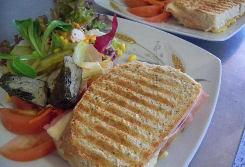 Bed and Breakfast Auberge Hôtel Chambre Tout Confort B B Et Restaurant Les Colombes