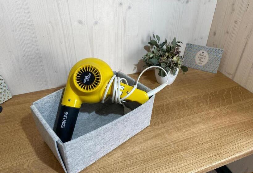 مبيت وإفطار Auf Wolke 7   Gäste Studio Im Mini House In Ch 4556 Aeschi So