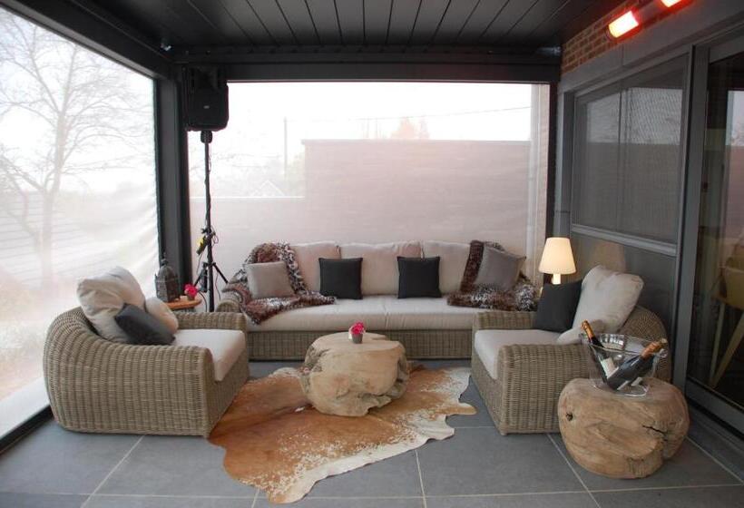 ベッドアンドブレックファースト Bed & Cook